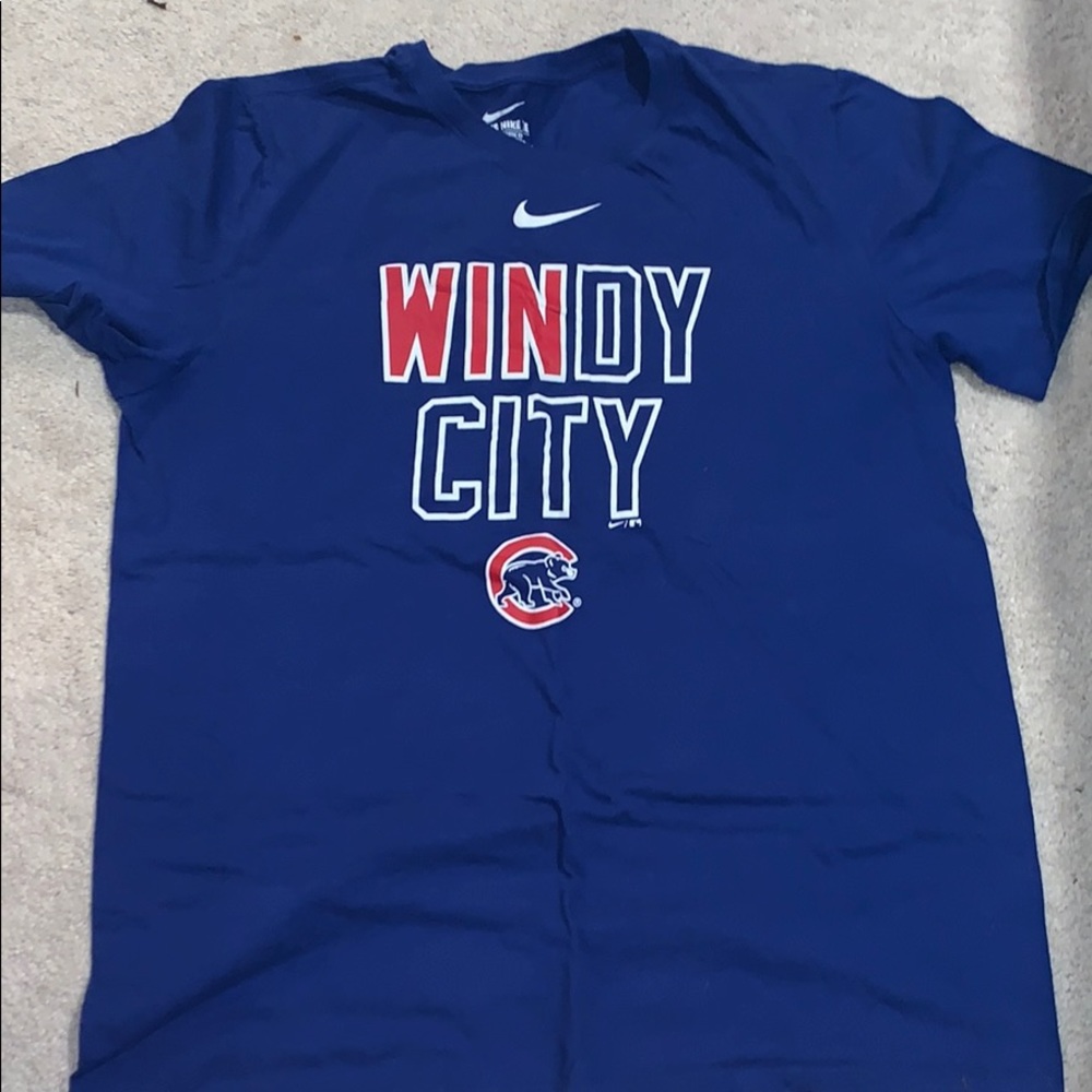 2/$18 🏖Men’s Nike Cubs Shirt - Picture 2 of 4